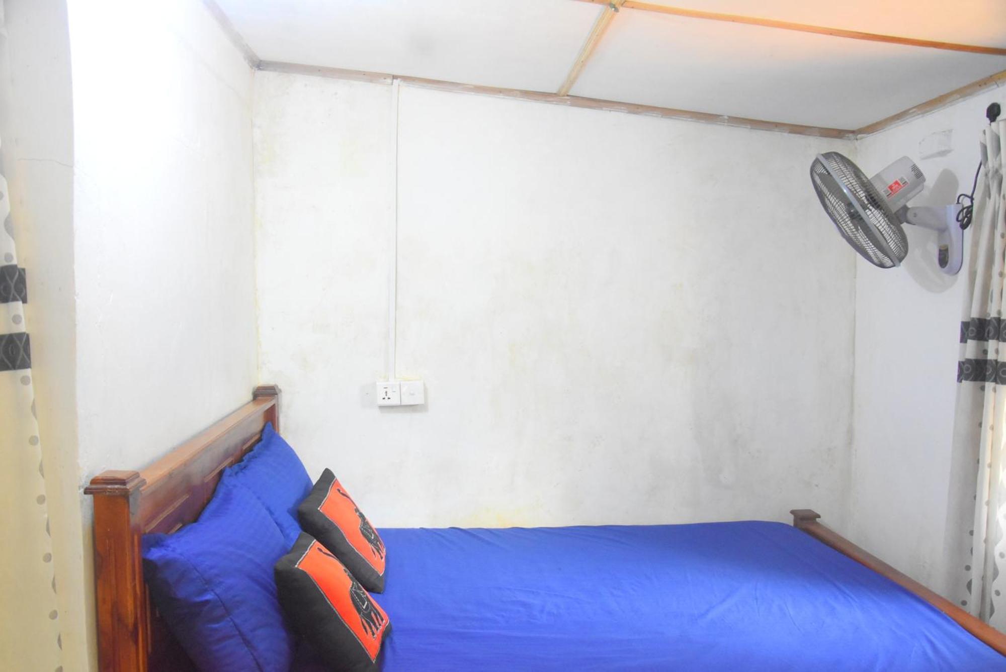 Meera Homestay & Guest House アヌラーダプラ エクステリア 写真